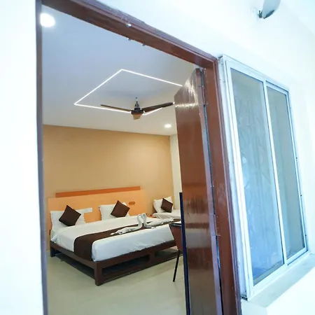 Raajnest Service Apartments Chennai Exterior photo