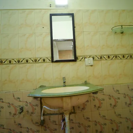 Raajnest Service Apartments Chennai Exterior photo