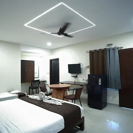 Raajnest Service Apartments Chennai Exterior photo